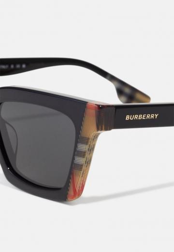 Солнечные очки