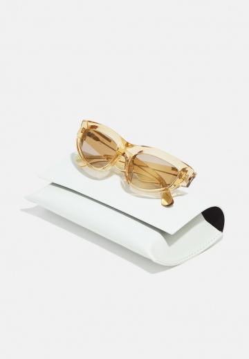 Солнечные очки