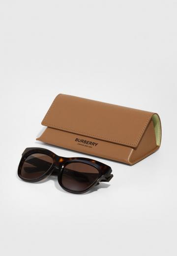 Солнечные очки