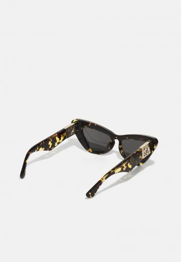 Солнечные очки