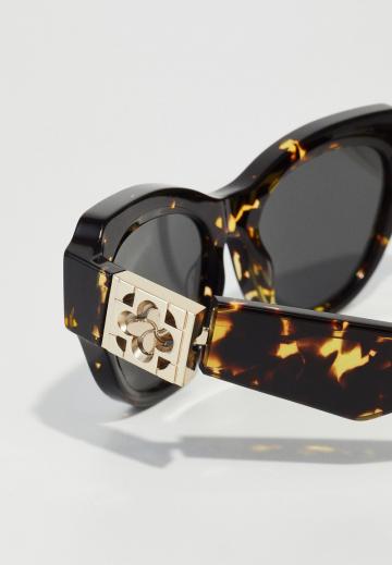 Солнечные очки