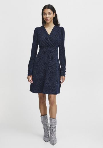 Короткое платье