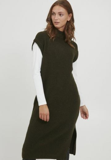 Вязаное платье