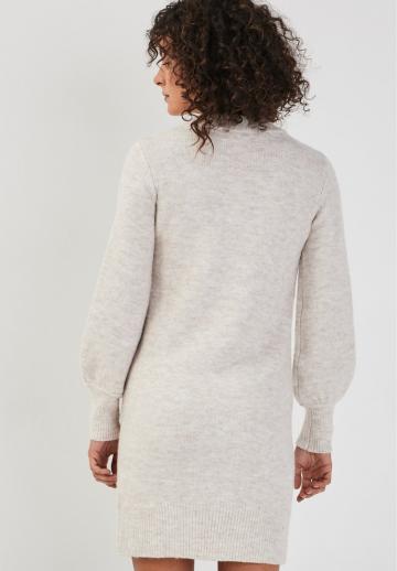 Вязаное платье