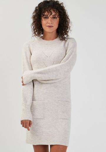 Вязаное платье