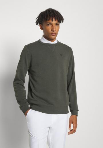 Спортивная кофта