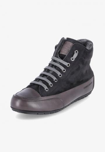 Ботинки на шнуровке