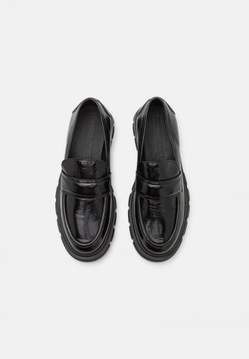 Полуботинки