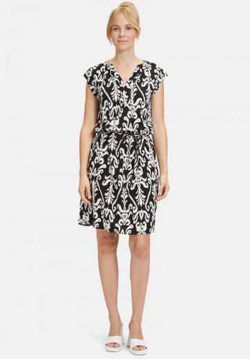 Короткое платье