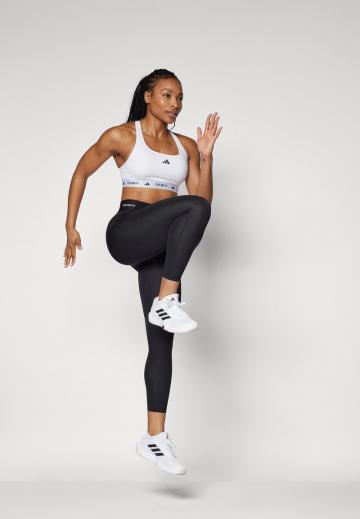 Бюстгальтер без косточек