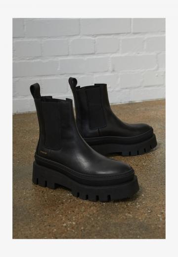 Ботинки челси