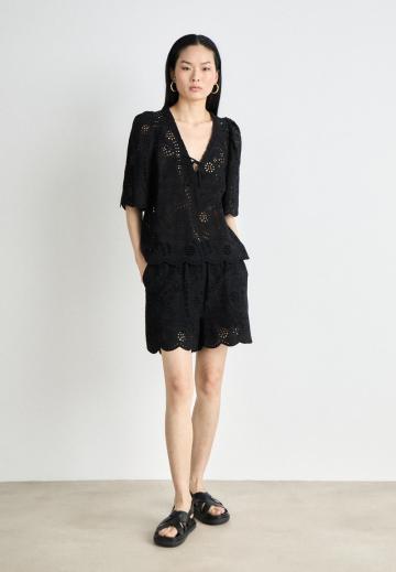 Пляжные шорты