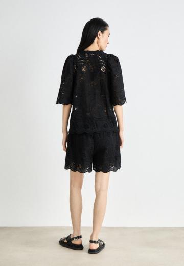 Пляжные шорты