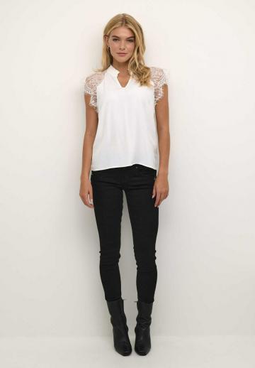 Кружевная блузка