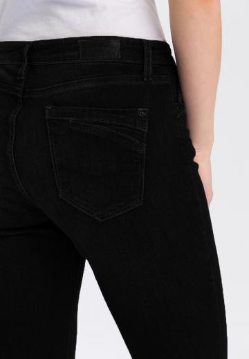 Клешеные брюки