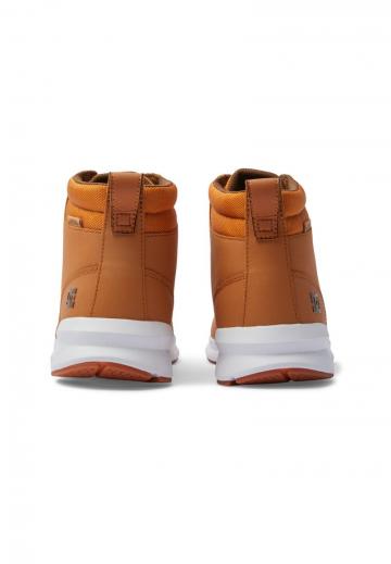 Ботинки на шнуровке