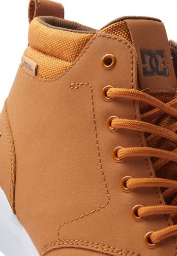 Ботинки на шнуровке