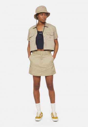 Юбка с накладными карманами