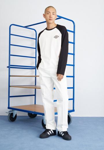 Костюмные брюки