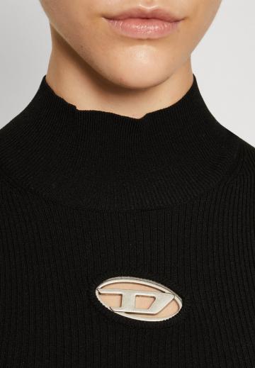 Платье футляр