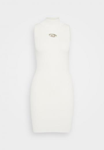 Платье футляр