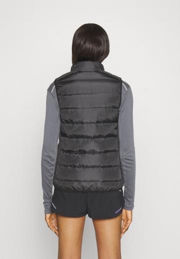 Пуховой жилет