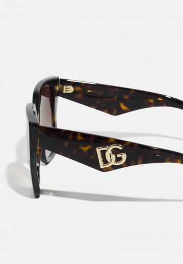 Солнечные очки