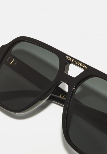 Солнечные очки