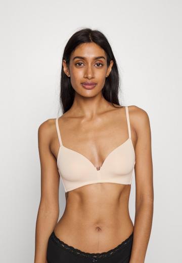 Бюстгальтер