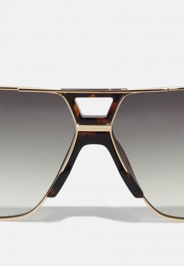 Солнечные очки