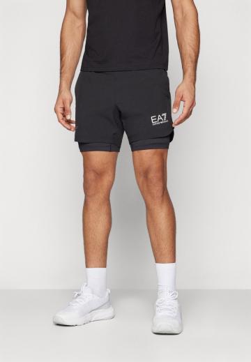 Спортивныве шорты