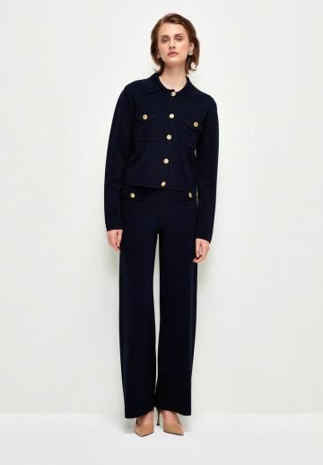 Блейзер с накладными карманами