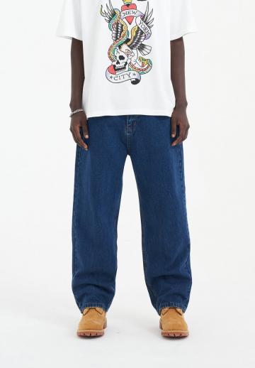 Прямые джинсы