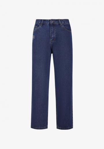 Прямые джинсы