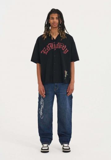 Прямые джинсы