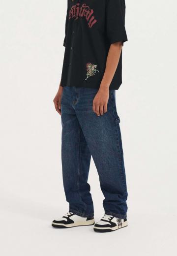 Прямые джинсы