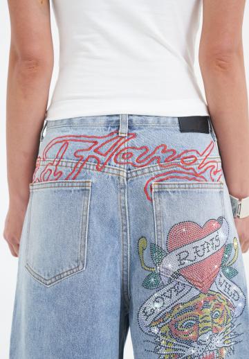 Короткие джинсы