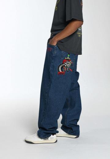 Прямые джинсы