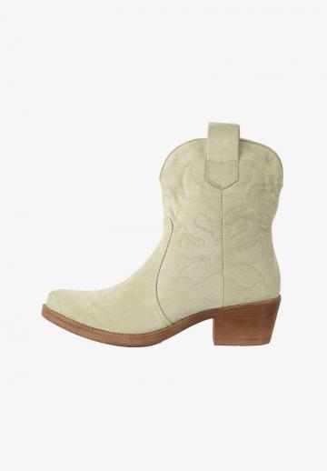 Ковбойские сапоги