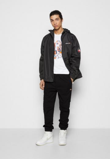 Брюки с накладными карманами