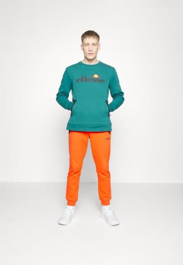 Спортивная кофта