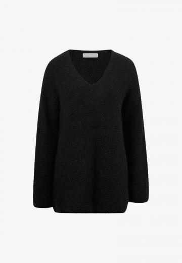 Длинный пуловер