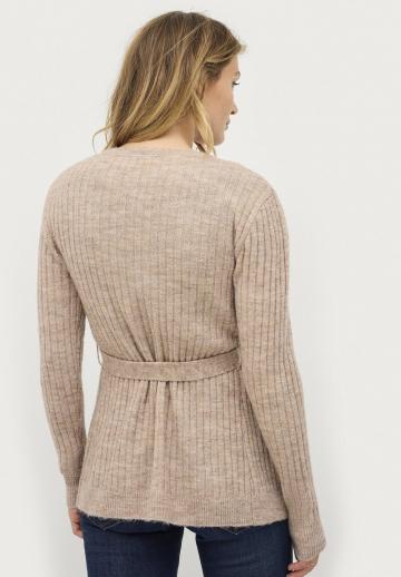 Длинный жилет