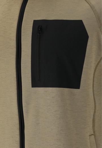 Спортивная кофта