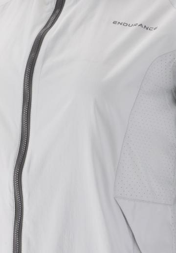 Спортивная куртка