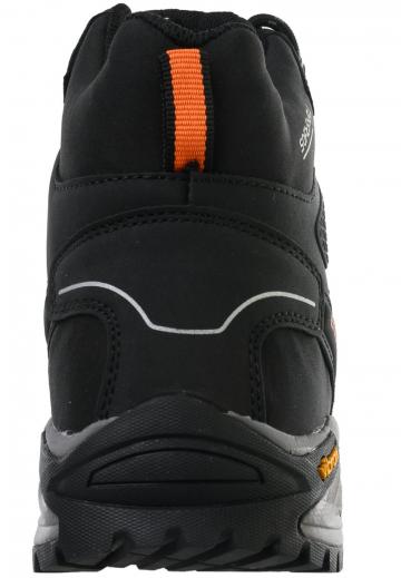 Походные ботинки