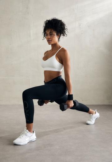 Спортивный бюстгальтер