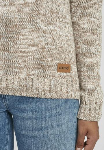 Пуловер с капюшоном