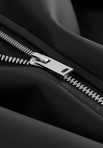 Байкерская куртка