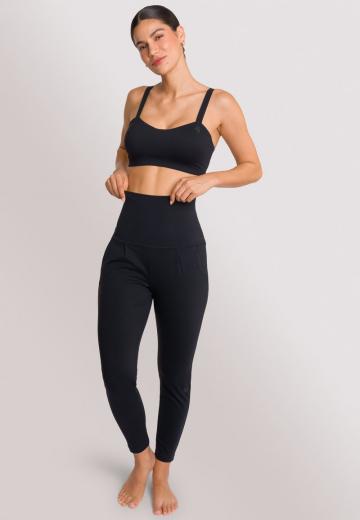 Спортивный бюстгальтер